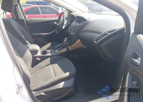 2012 Ford Focus Sel z USA, uszkodzony, nr VIN 1FAHP3H26CL223805